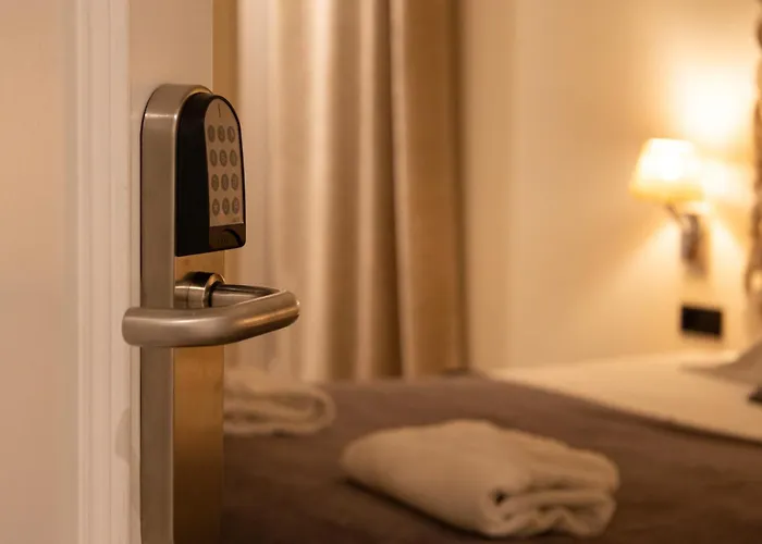 Amona Teresa Guest house 2*