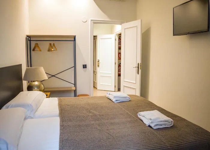 Amona Teresa Guest house