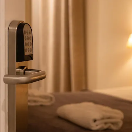 Amona Teresa 招待所 2*