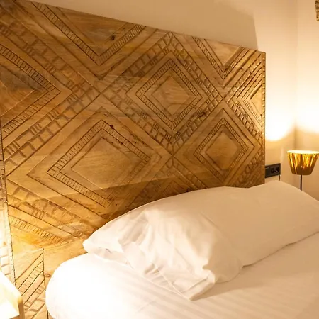 Amona Teresa 招待所