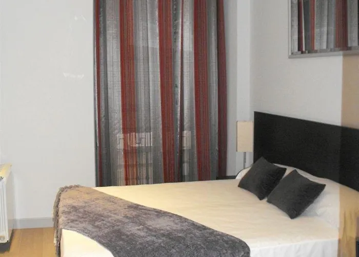 Amona Teresa Сан-Себастьян